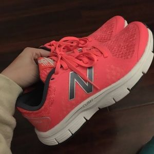 Pink neony coral new balances